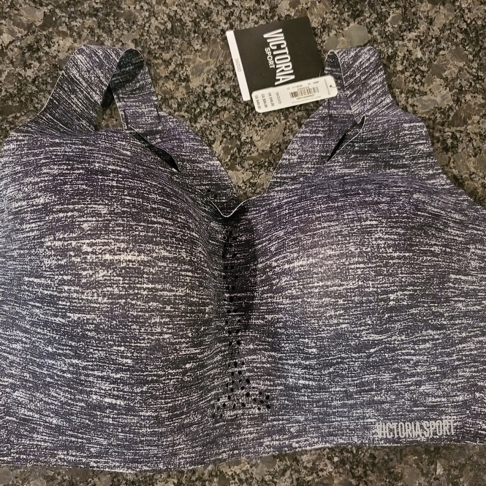 Victoria Sports Bra